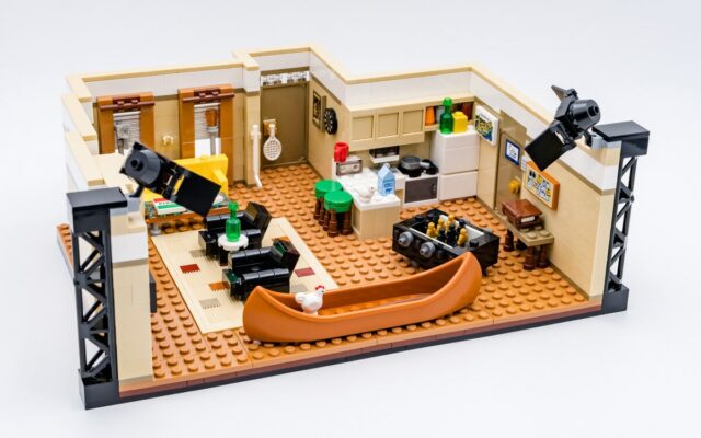 Review LEGO 10292 FRIENDS Apartments