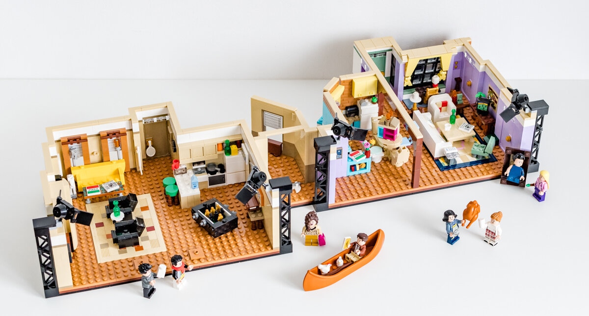 Review LEGO 10292 F⋅R⋅I⋅E⋅N⋅D⋅S The Apartments : will I be there for you ?  - HelloBricks