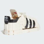 LEGO 10282 adidas Originals Superstar