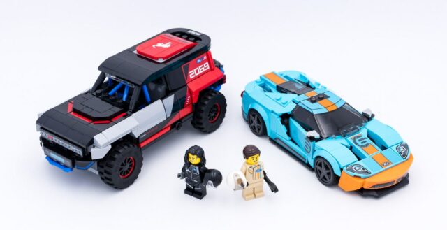 LEGO 76905 Ford GT Heritage Edition and Bronco R