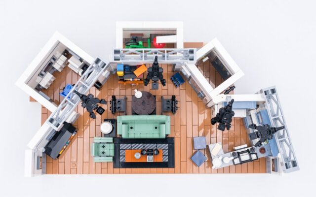 Review LEGO Ideas 21328 Seinfeld