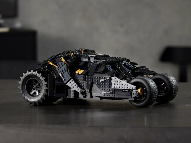 LEGO 76240 Batmobile Tumbler