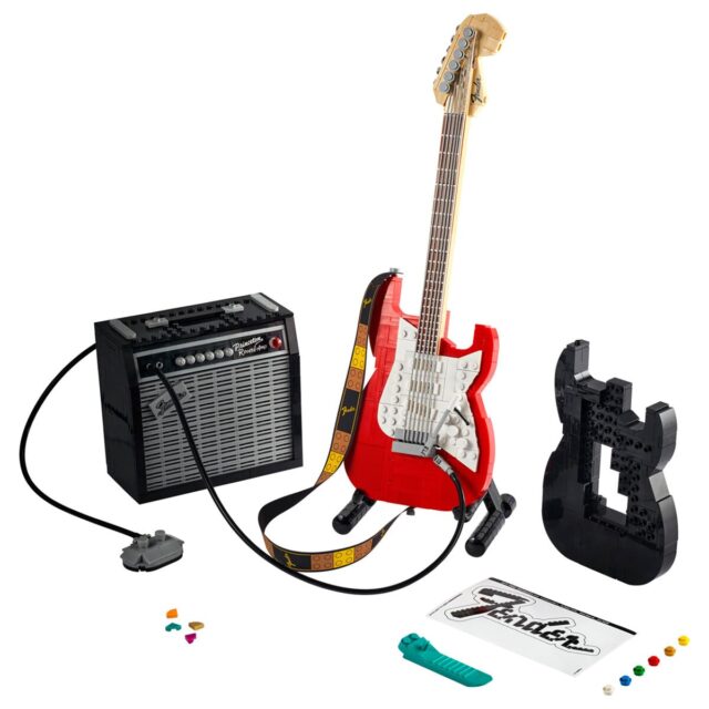 LEGO Ideas 21329 Fender Stratocaster