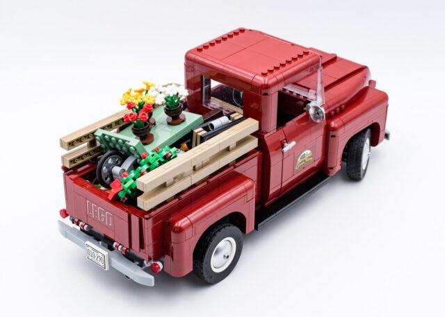 Review LEGO 10290 Pickup Truck