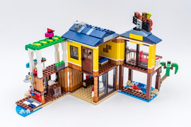 Review LEGO Creator 31118 Surfer Beach House
