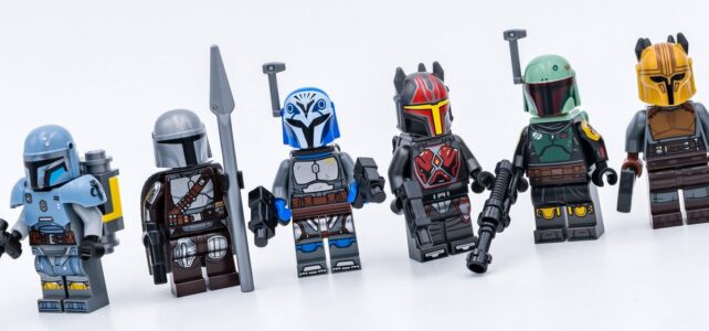 Zoom LEGO Star Wars : toutes les minifigs avec des armures mandaloriennes sorties en 2021