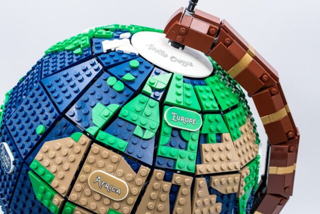 Review LEGO Ideas 21332 Earth Globe