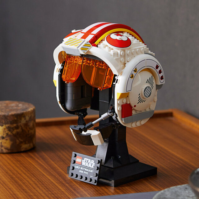 LEGO Star Wars 75327 Luke Skywalker Red Five Helmet