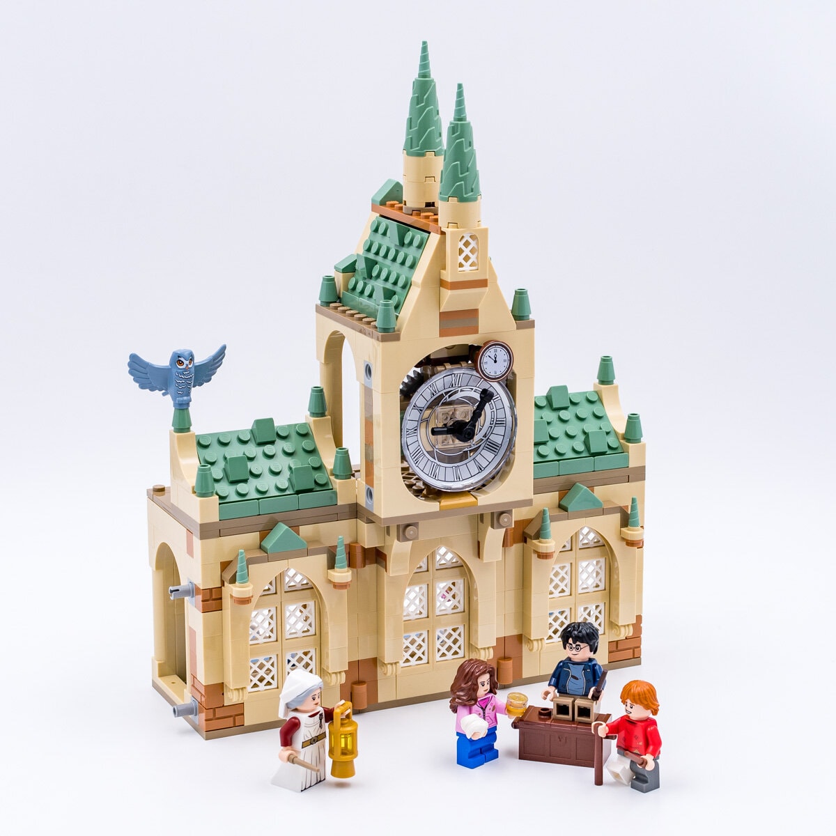 LEGO® 76398 Harry Potter L'Infirmerie De Poudlard, Château et Tour