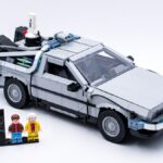 Review LEGO 10300 Back to the Future Time Machine DeLorean