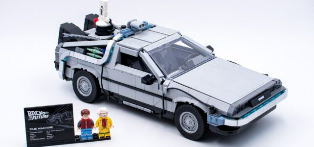 Review LEGO 10300 Back to the Future Time Machine DeLorean