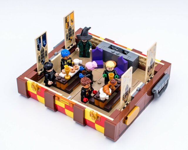 Review LEGO Harry Potter 76399 Hogwarts Magical Trunk