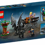 LEGO Harry Potter 76400 Hogwarts Carriage and Thestrals