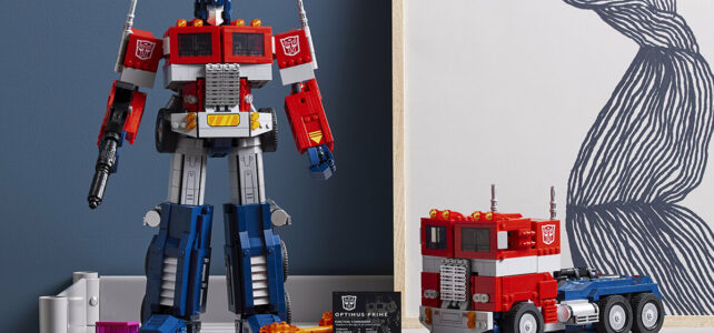 LEGO Transformers 10302 Optimus Prime