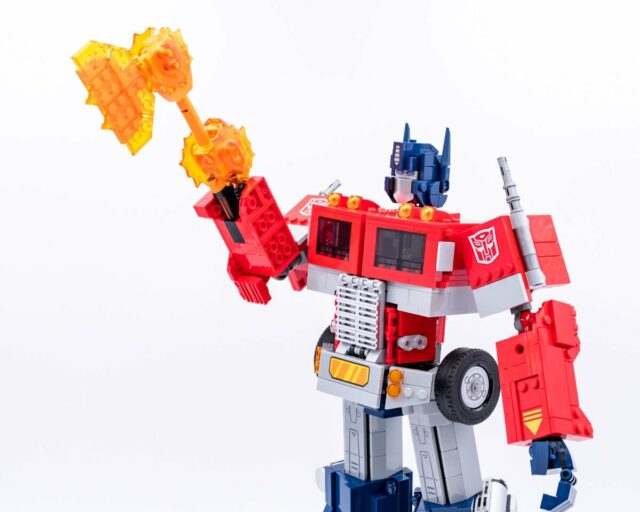 Review LEGO Transformers 10302 Optimus Prime