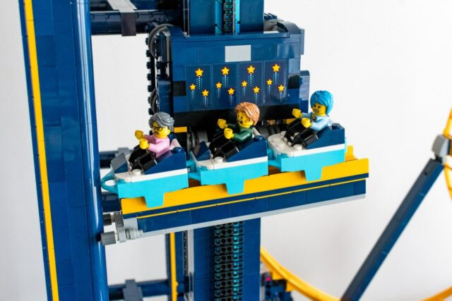 Review LEGO Icons 10303 Loop Coaster