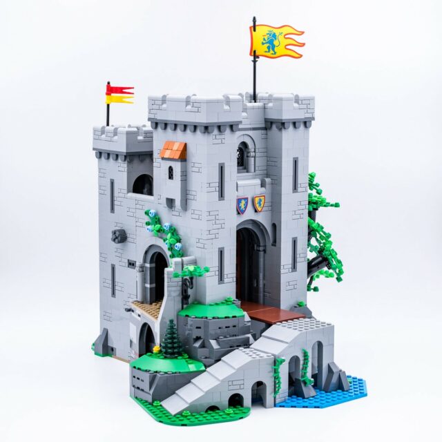 Review LEGO 10305 Lion Knights Castle