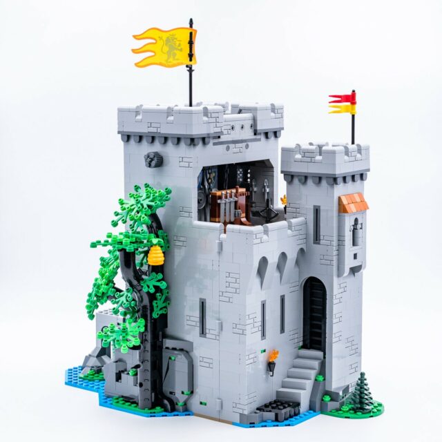 Review LEGO 10305 Lion Knights Castle