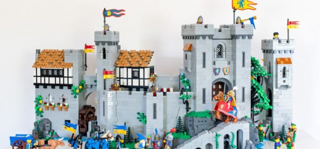 Review LEGO 10305 Lion Knights Castle