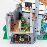 Review LEGO 10305 Lion Knights Castle