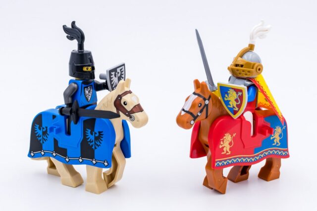 Review LEGO 10305 Lion Knights Castle