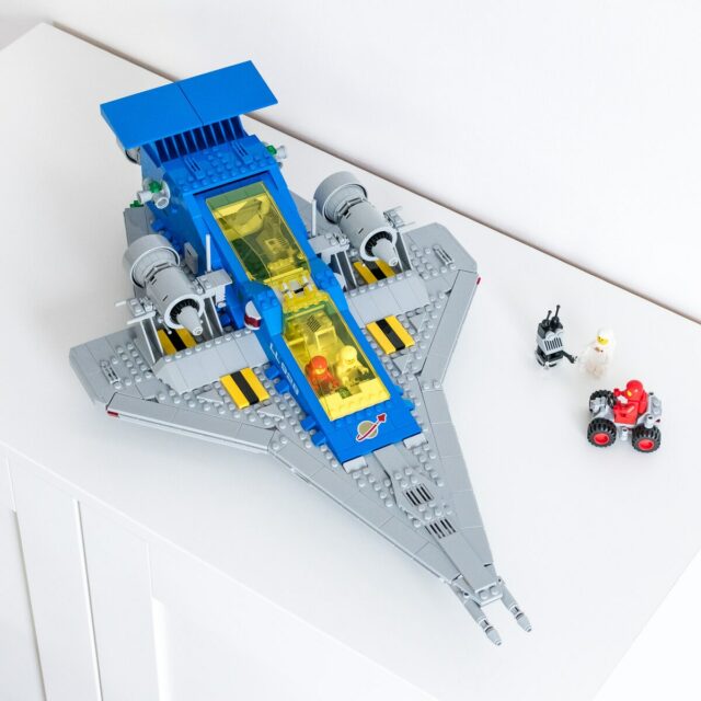 Review LEGO 10497 Galaxy Explorer