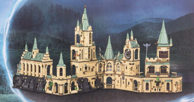 LEGO Harry Potter Hogwarts modular Castle 2022