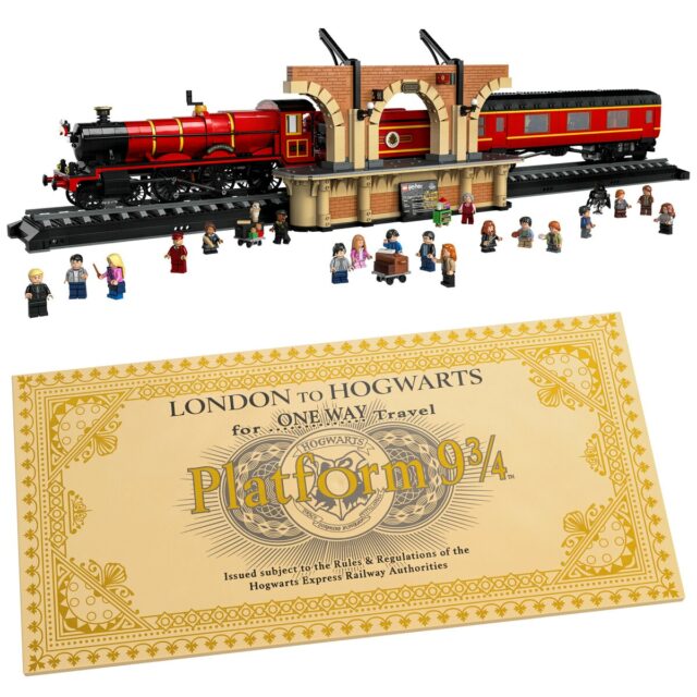 LEGO Harry Potter 76405 Hogwarts Express Collector's Edition