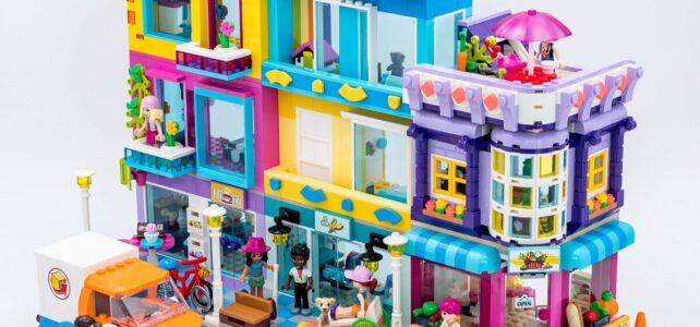 Review LEGO Friends 41704 Main Street Building