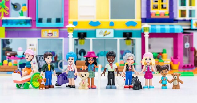 Review LEGO Friends 41704 Main Street Building