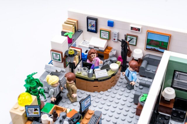 Review LEGO Ideas 21336 The Office