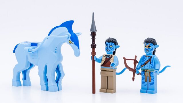 Review LEGO Avatar 75573 Floating Mountains: Site 26 & RDA Samson