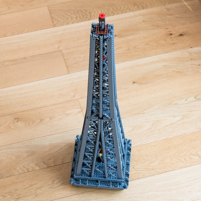 tour eiffel lego poids