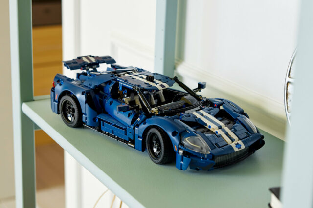 LEGO Technic 42154 Ford GT 2022