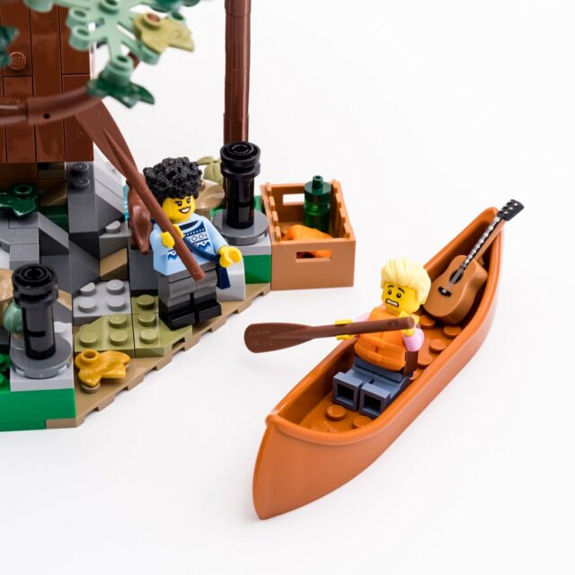 Review LEGO Ideas 21338 A-Frame Cabin