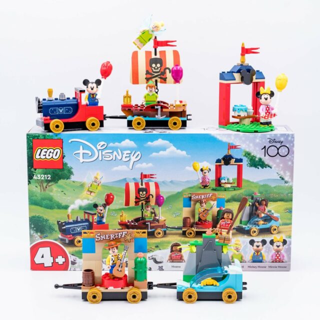 Review LEGO 43212 Disney Celebration Train