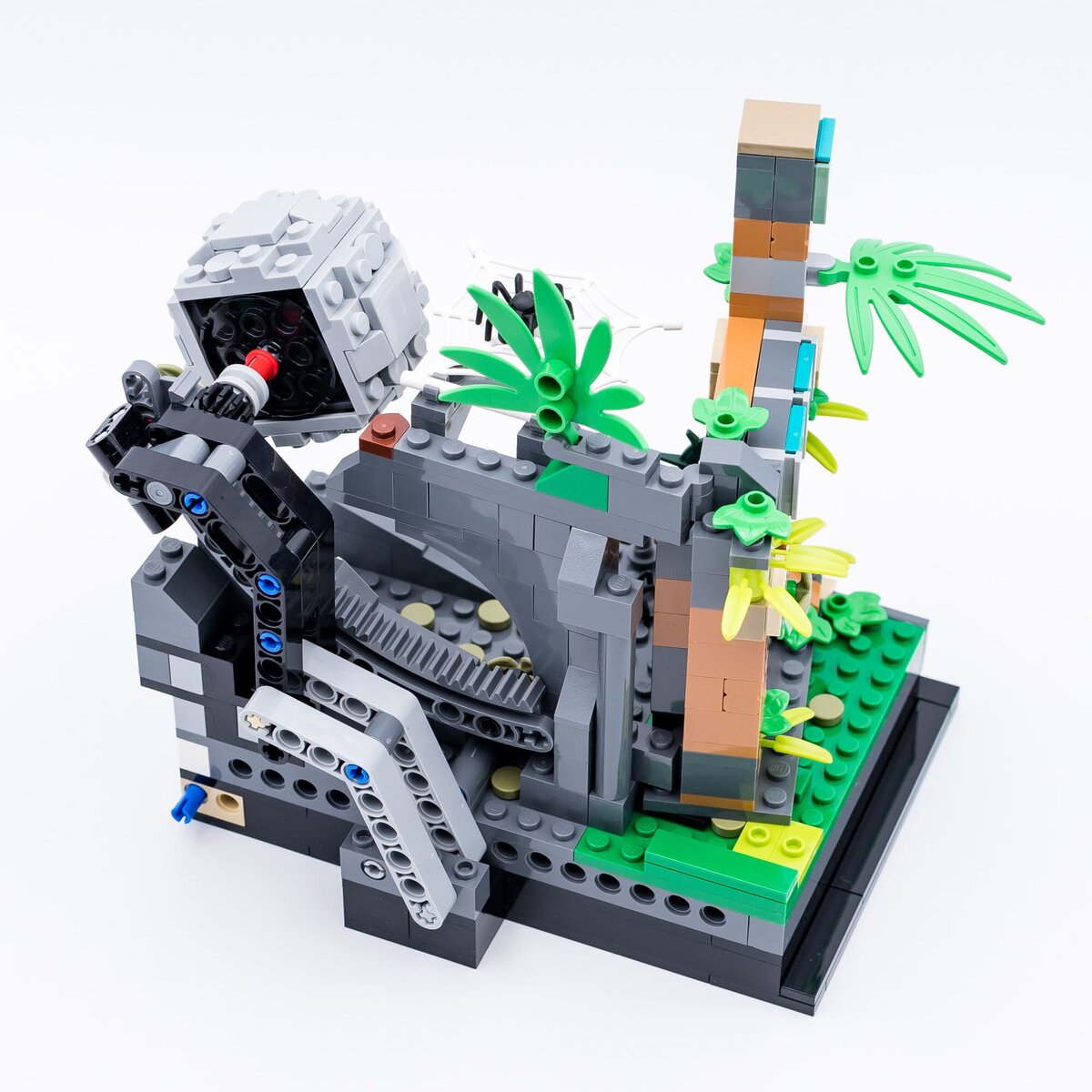 Build a LEGO® Indiana Jones diorama - ToyPro