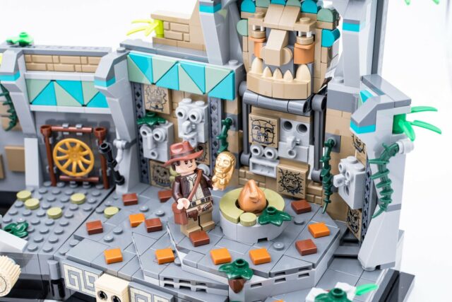 Review LEGO Indiana Jones 77015 Temple of the Golden Idol