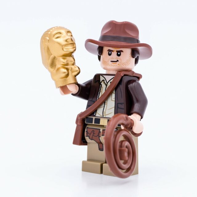 Review LEGO Indiana Jones 77015 Temple of the Golden Idol