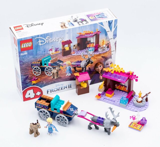 Review LEGO Disney 41166 Elsa's Wagon Adventure