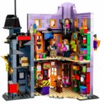 LEGO Harry Potter 76422 Diagon Alley Weasleys' Wizard Wheezes