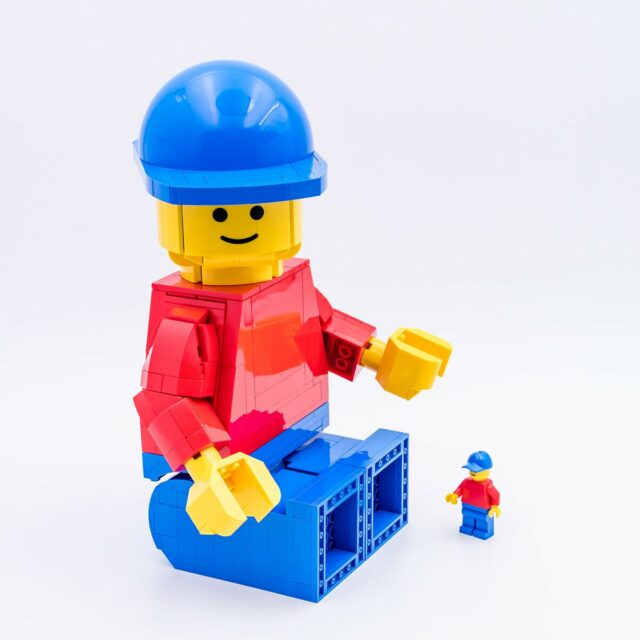 Review LEGO 40649 Up-Scaled LEGO Minifigure