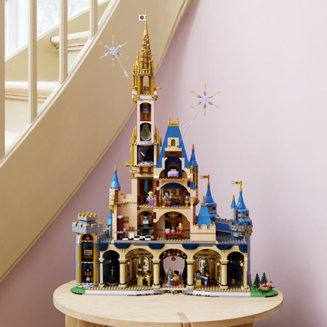 LEGO 43222 Disney Castle