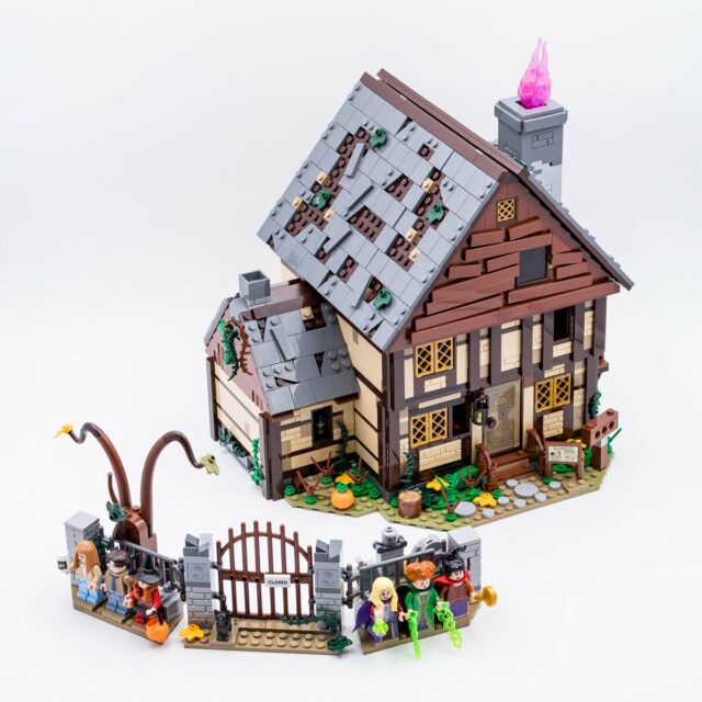 Review LEGO Ideas 21341 Disney Hocus Pocus