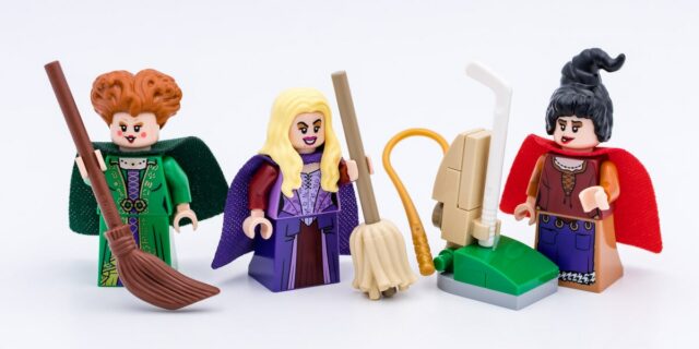 Review LEGO Ideas 21341 Disney Hocus Pocus