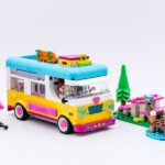 Review LEGO Friends 41681 Forest Camper Van and Sailboat