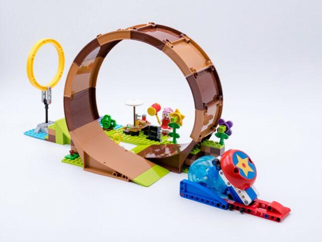 Review LEGO Sonic The Hedgehog 76994 Sonic's Green Hill Zone Loop Challenge