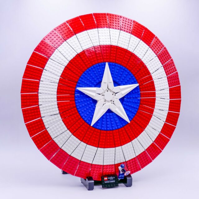 Review LEGO Marvel 76262 Captain America's Shield