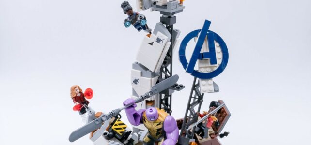 Review LEGO Marvel 76266 Endgame Final Battle