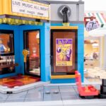 Review LEGO Icons 10312 Jazz Club (Modular 2023)
